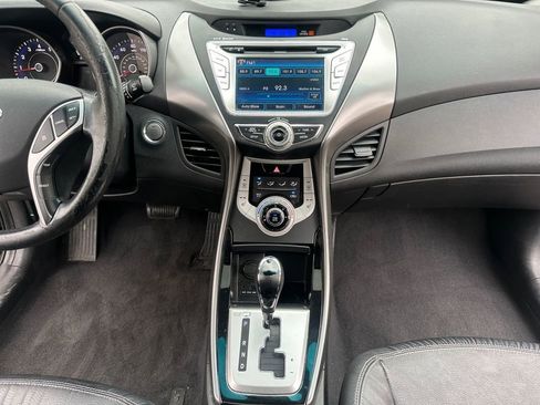 Used 2012 Hyundai Elantra Limited w/ Technology Pkg 5 FWD image 14