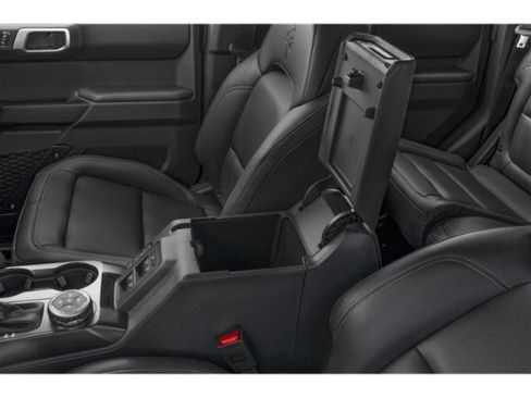 New 2026 Ford Bronco Badlands AWD/4WD image 13