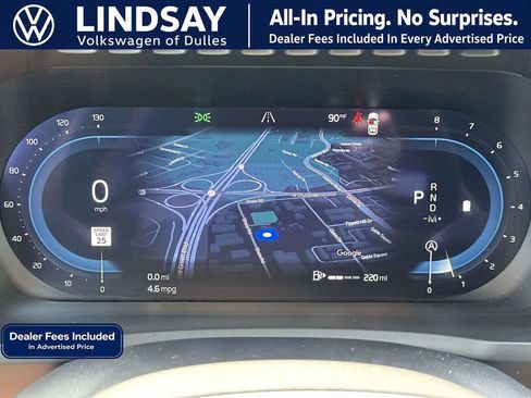 Used 2025 Volvo XC90 B6 Plus AWD/4WD image 27