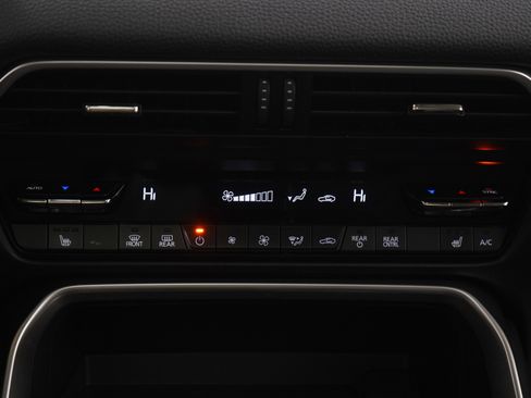 Certified 2024 MAZDA CX-90 Plug-In Hybrid w/ Premium Pkg image 21