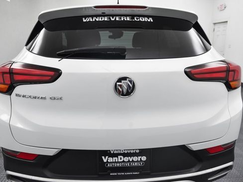 Used 2022 Buick Encore GX Select image 6