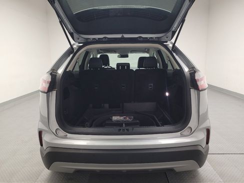 Used 2024 Ford Edge SEL image 29