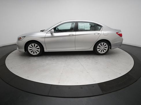 Used 2015 Honda Accord EX-L image 24