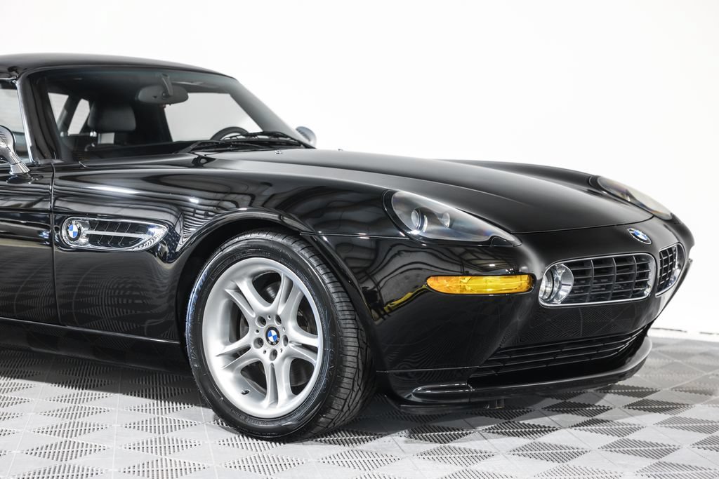 Used 2002 BMW Z8 RWD image 7