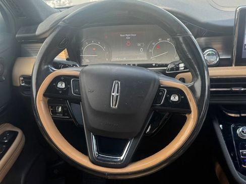 Used 2020 Lincoln Corsair Reserve w/ Elements Package AWD/4WD image 15