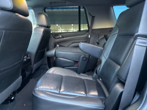 Used 2019 GMC Yukon SLT image 31