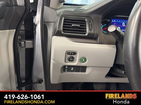 Used 2022 Honda Pilot Special Edition image 16