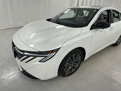 New 2026 Nissan Sentra SL image 7