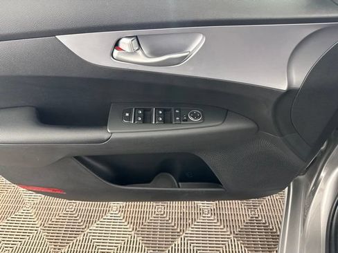 Certified 2023 Kia Forte LXS FWD image 20