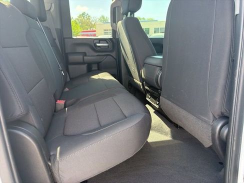 Used 2022 GMC Sierra 3500 Pro w/ Convenience Package image 6