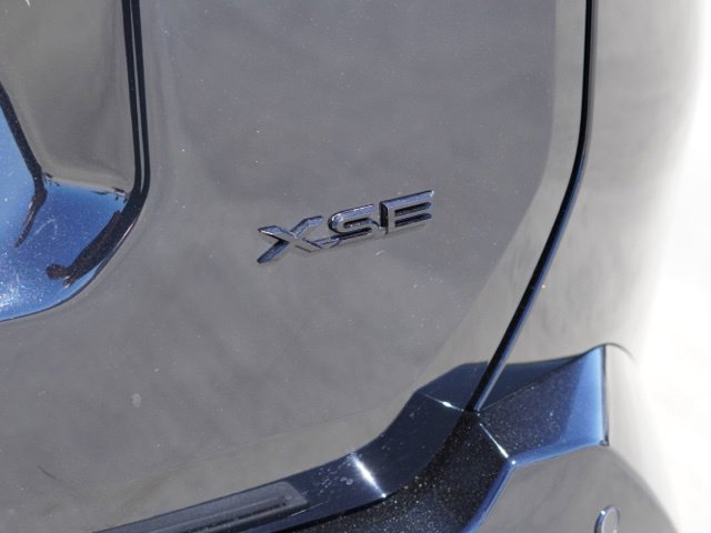 Used 2026 Toyota RAV4 XSE w/ Panoramic Sun Roof Package AWD/4WD image 12