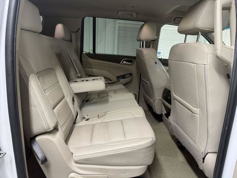 Used 2018 GMC Yukon XL Denali AWD/4WD image 36