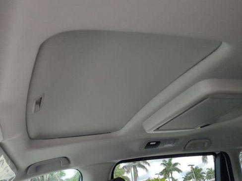 New 2026 Honda Odyssey Elite image 18