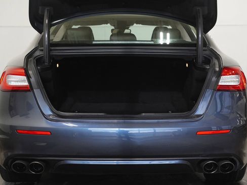 Used 2020 Maserati Quattroporte S GranLusso Q4 image 32