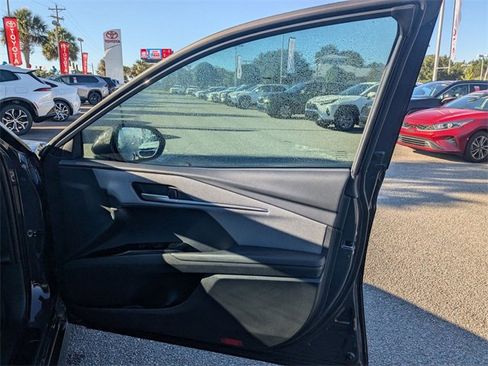 Certified 2025 Toyota Camry LE w/ Convenience Package image 32