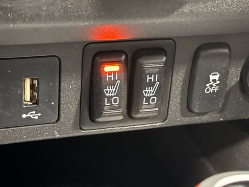 Used 2023 Mitsubishi Outlander Sport SE AWD/4WD image 30