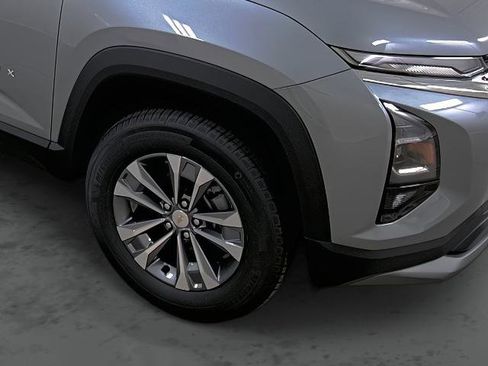 New 2026 Chevrolet Equinox LT w/ Convenience Package II image 14