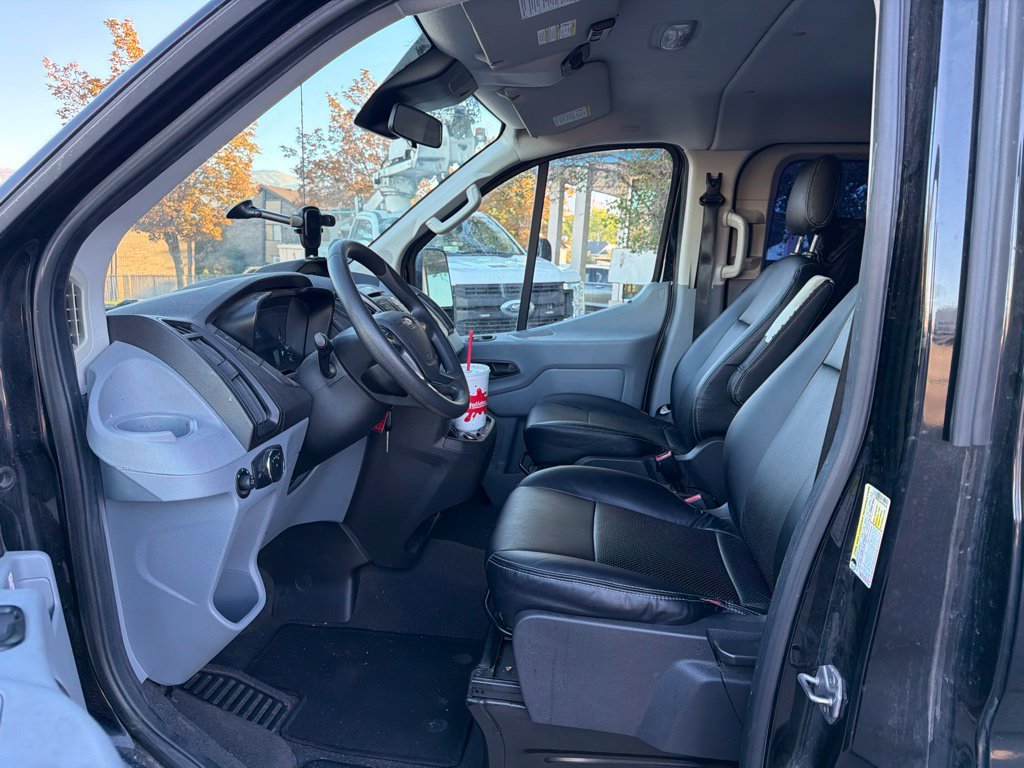 Used 2019 Ford Transit 350 XLT RWD image 11