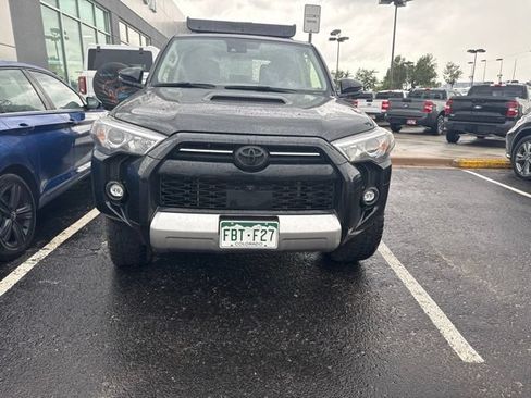 Used 2024 Toyota 4Runner TRD Off-Road Premium w/ Off Road Premium Plus Package AWD/4WD image 2
