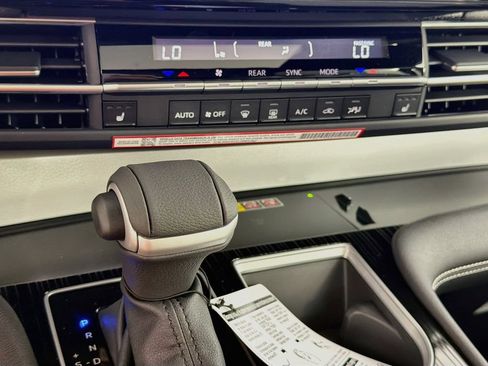 New 2026 Toyota Sienna XSE FWD image 19