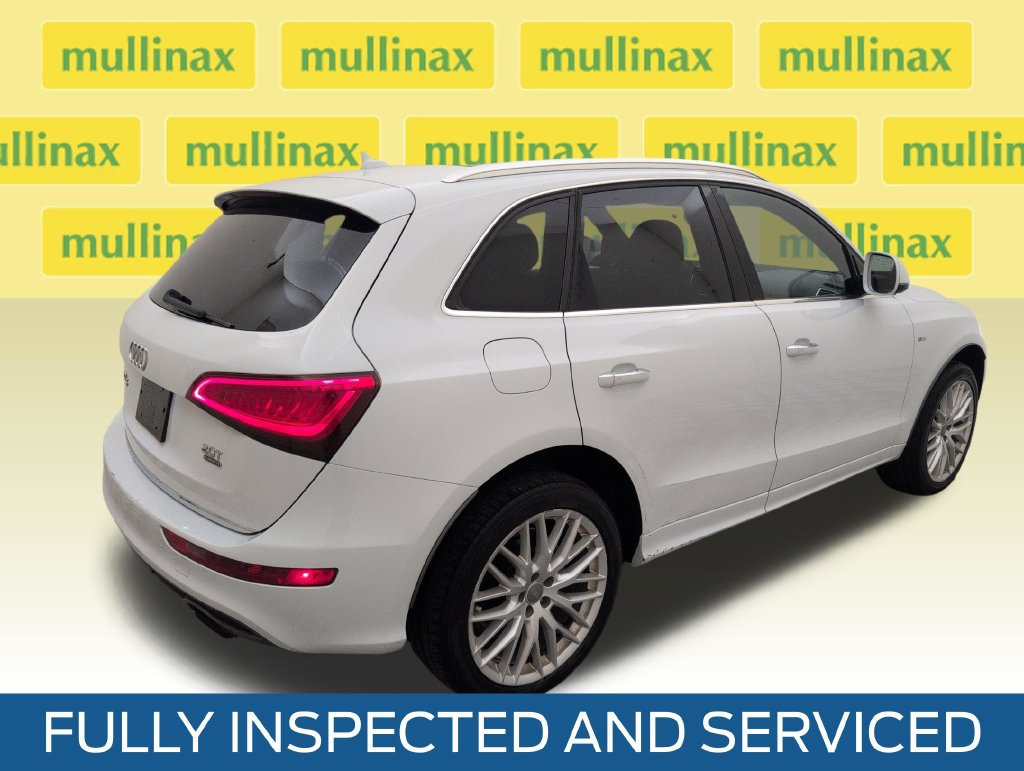 Used 2017 Audi Q5 2.0T Premium Plus w/ Technology Package AWD/4WD image 3