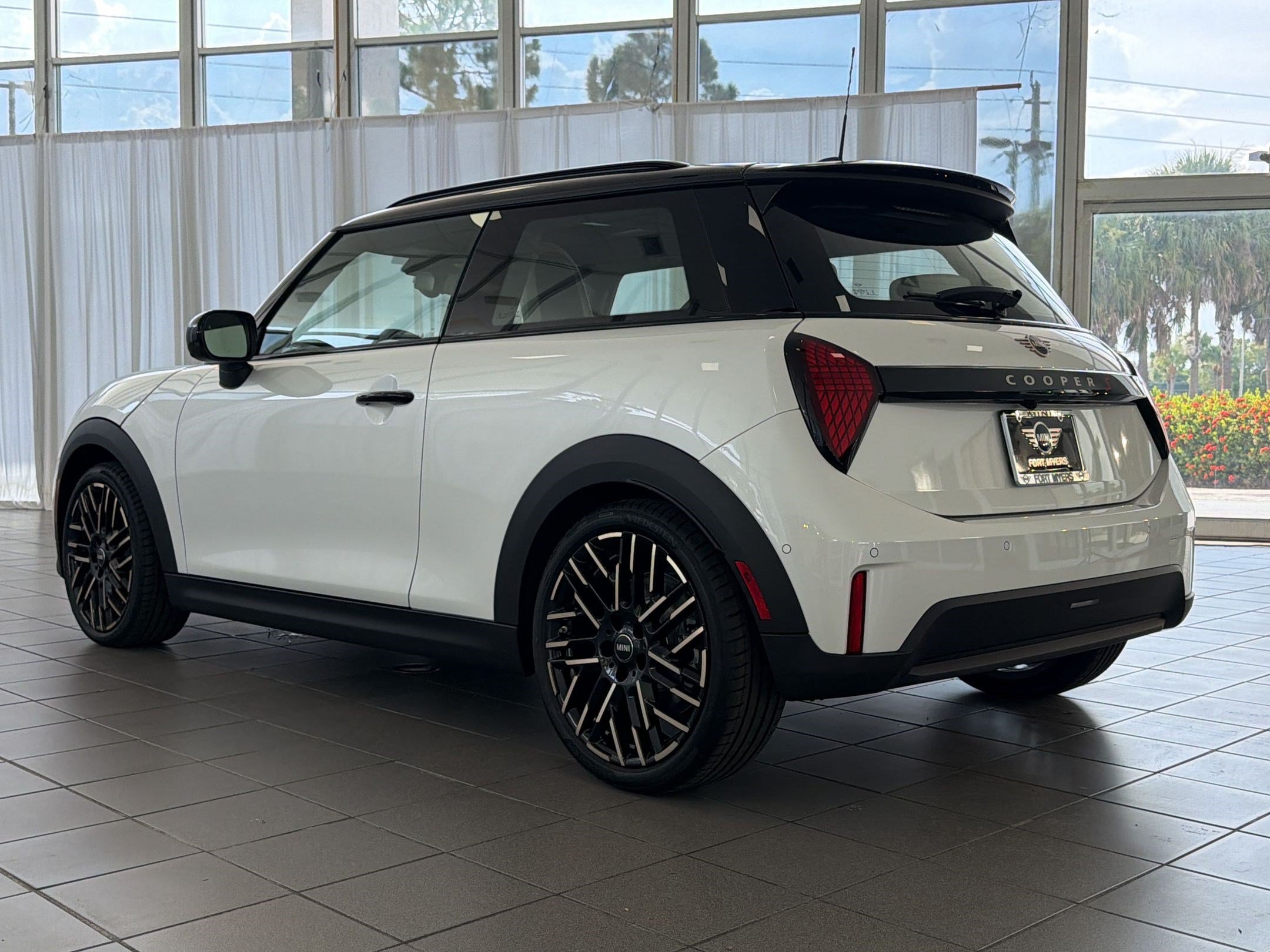 New 2026 MINI Cooper S FWD image 3