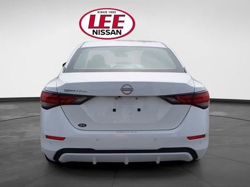 Used 2024 Nissan Sentra S FWD image 4
