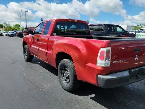 Used 2007 Mitsubishi Raider LS RWD image 6