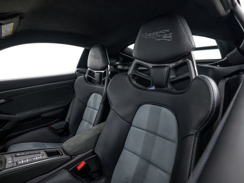 Certified 2023 Porsche 718 Cayman GT4 RS RWD image 21