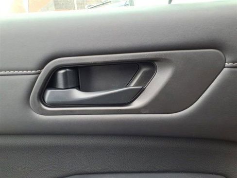 New 2026 Nissan Pathfinder SV image 16