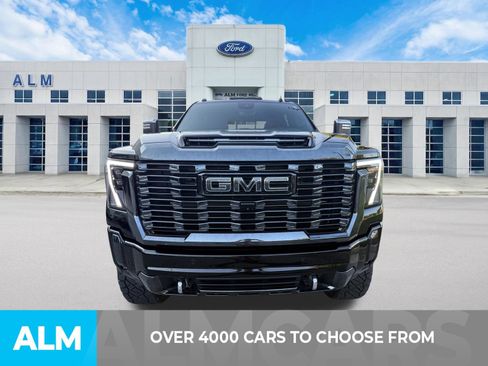 Used 2024 GMC Sierra 2500 Denali Ultimate w/ Max Trailering Package AWD/4WD image 2