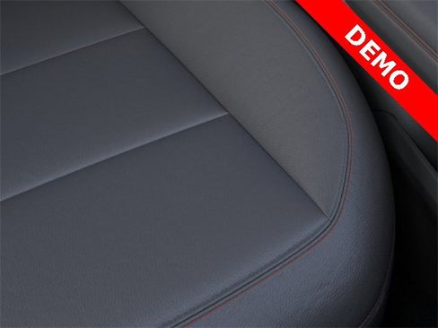 New 2026 Ford Explorer Active w/ Active Comfort Package image 16