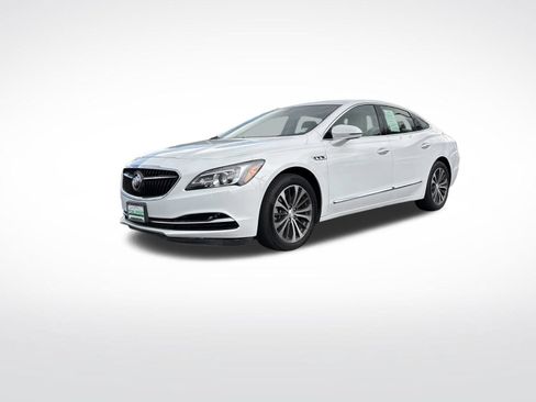 Used 2017 Buick LaCrosse Essence FWD image 7