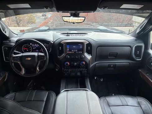 Used 2023 Chevrolet Silverado 2500 High Country w/ Z71 Off-Road Package image 15