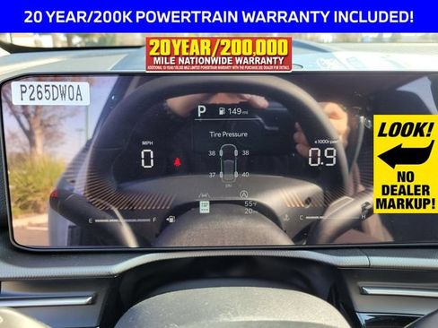 New 2026 Kia Sportage LX FWD image 11