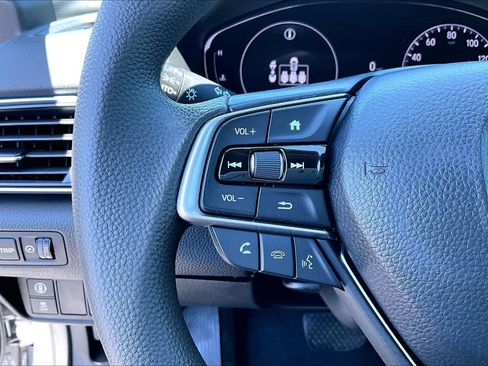 Used 2021 Honda Accord LX image 21