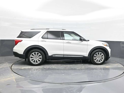 Used 2020 Ford Explorer Limited w/ Class III Trailer Tow Package AWD/4WD image 8