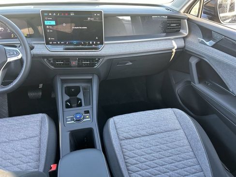 New 2026 Volkswagen Tiguan S AWD/4WD image 12