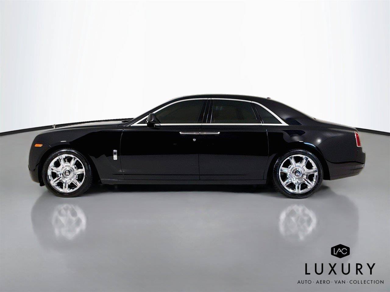 Used 2013 Rolls-Royce Ghost RWD image 8