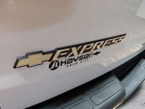 Used 2025 Chevrolet Express 2500 w/ Driver Convenience Package RWD image 11