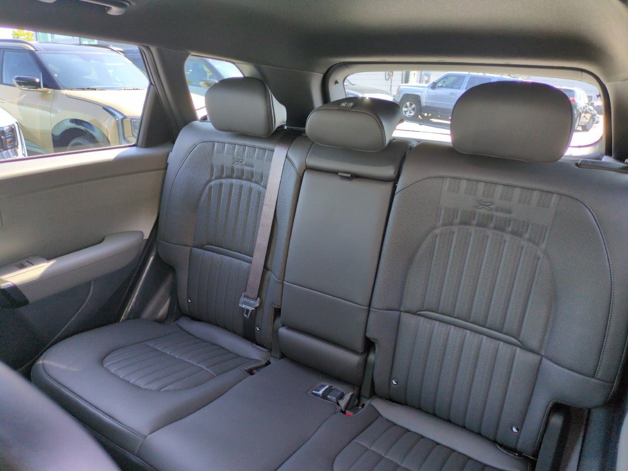 New 2027 Kia Seltos X-Line S AWD/4WD image 23