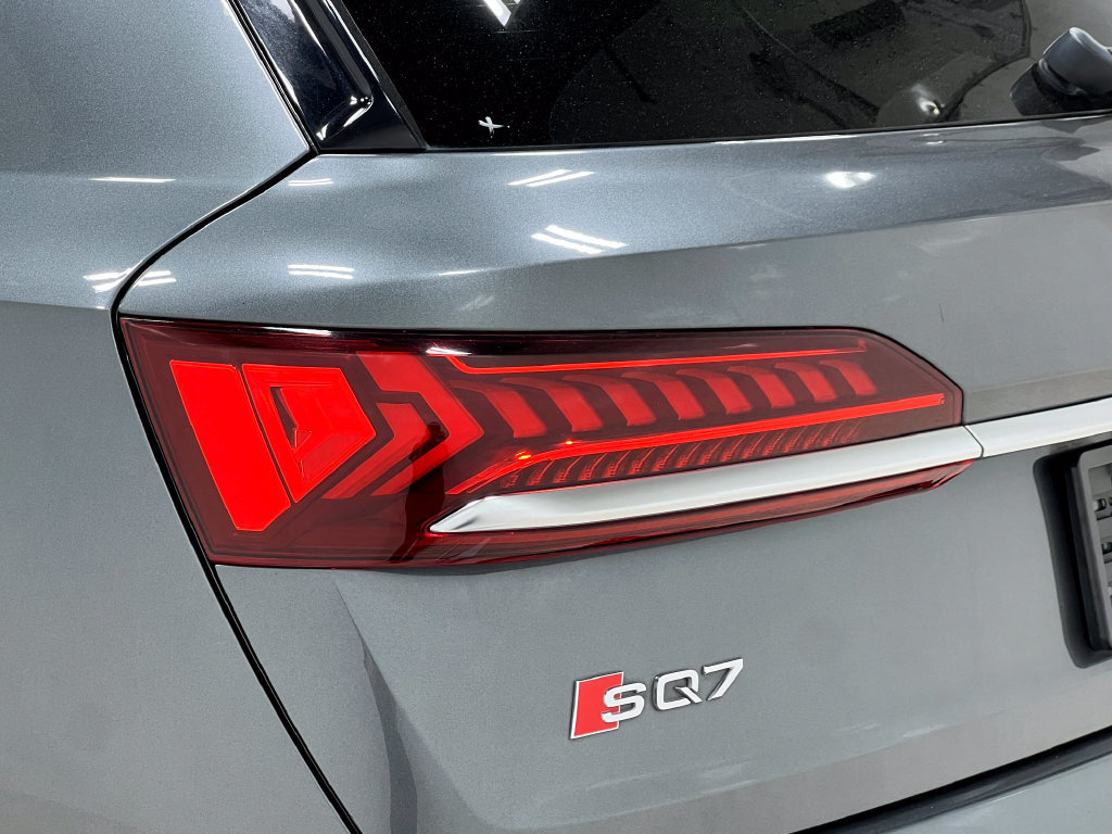 Used 2021 Audi SQ7 Premium Plus AWD/4WD image 38