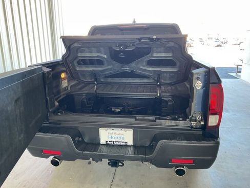 Certified 2023 Honda Ridgeline RTL image 17