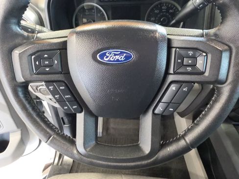 Used 2019 Ford F150 XLT w/ Equipment Group 302A Luxury AWD/4WD image 22