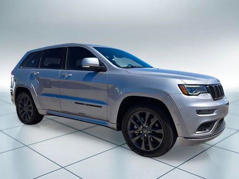 Used 2019 Jeep Grand Cherokee High Altitude AWD/4WD image 3
