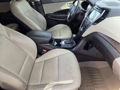 Used 2018 Hyundai Santa Fe FWD image 20