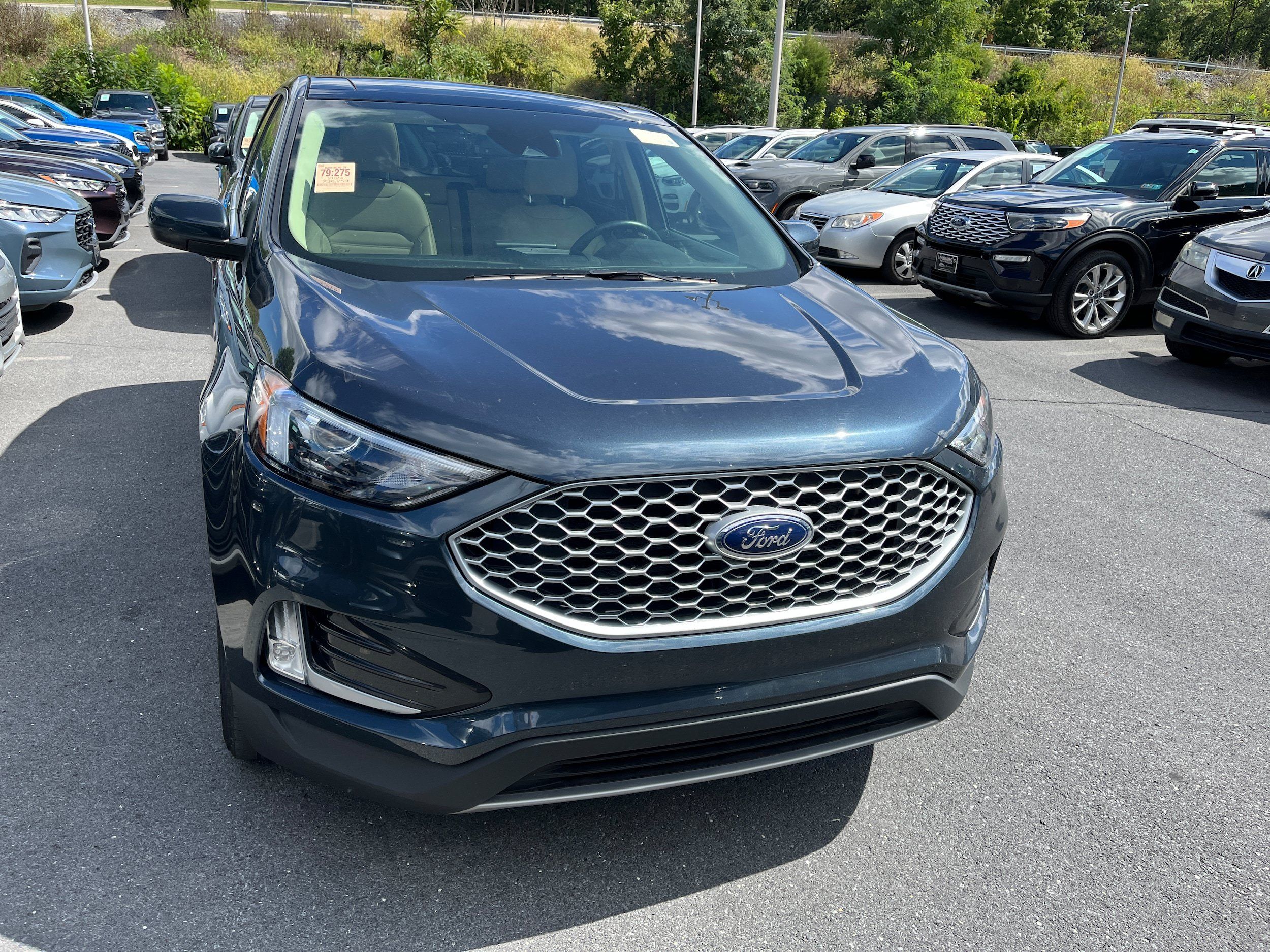 Used 2024 Ford Edge SEL w/ Convenience Package AWD/4WD image 2