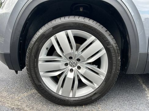 Used 2019 Volkswagen Atlas SEL FWD image 58
