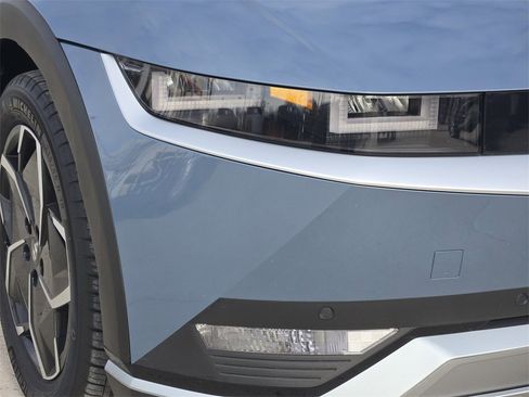 Used 2024 Hyundai Ioniq 5 SEL image 9