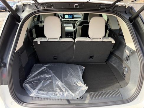 New 2026 Lincoln Aviator Reserve image 17